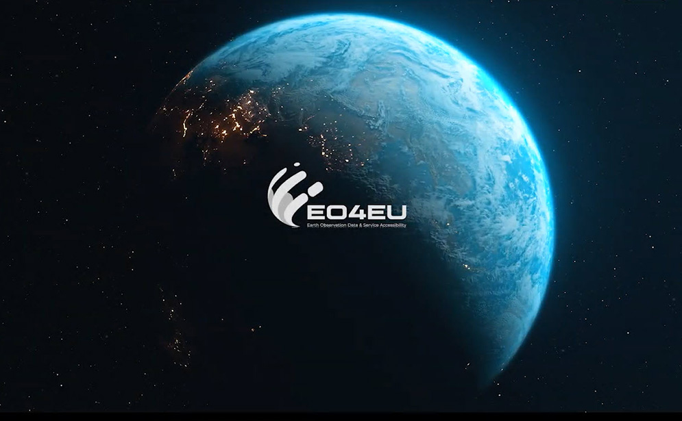 Planet Earth with logo EO4EU