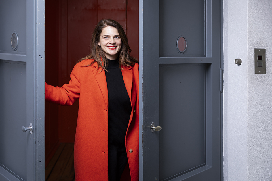 Anita Hugi, responsable du Département cinéma de la Haute école d’art et de design - Genève (HEAD-Genève). (photo Sylvain Leurent/ HEAD-Genève)